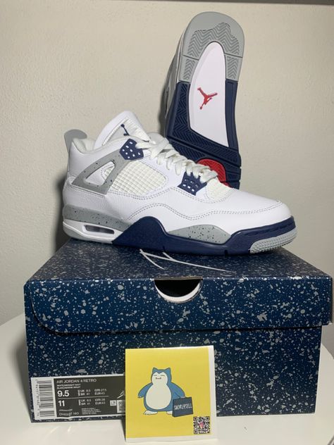 Jordan 4 Midnight Navy, Styling Jordans, Jordan 4s, Jordan 4 Retro, Air Jordan 4, Air Jordan 4 Retro, Swag Shoes, Midnight Navy, Air Jordan Sneaker