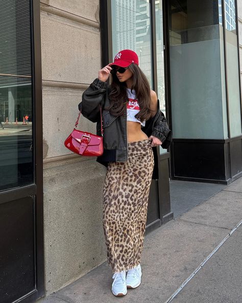 “Cheetah print is trending” …but this is leopard print. Nyc Outfits Summer, Leopard Maxi Skirts, Womens Tulle Skirt, Nyc Outfits, Leopard Print Skirt, Animal Print Skirt, Leopard Skirt, New Years Eve Dresses, High Waist Skirt