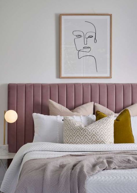 Mauve Headboard, Mauve Cushions, Apartment Styling, Velvet Headboard, Velvet Bed, Apartment Style, Cozy Room Decor, Bedroom Headboard, Pink Bedding