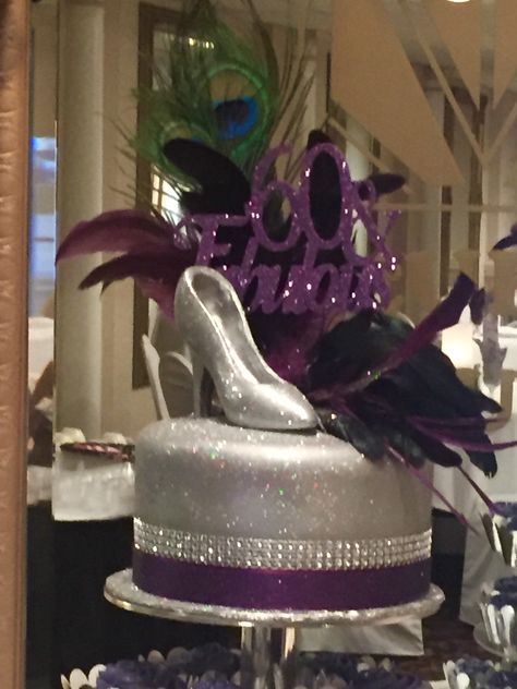 Silver and purple high heel feathers bling 60th Birthday cake Purple And Bling Party, Purple And Silver Birthday Party, Surprise 60th, Bling Cakes, 60th Birthday Cake, Sparkle Cake, Purple Cakes Birthday, Purple High Heels, Birthday Purple