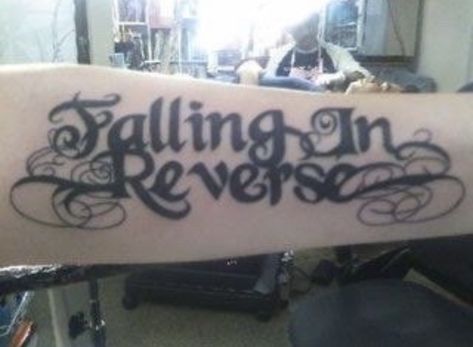 Falling In Reverse Tattoos, Reverse Tattoo, Morrigan Tattoo, Falling In Reverse Logo, 3 Piercings, Emo Tattoos, Band Tattoos, Henna Ideas, Tattoo Board