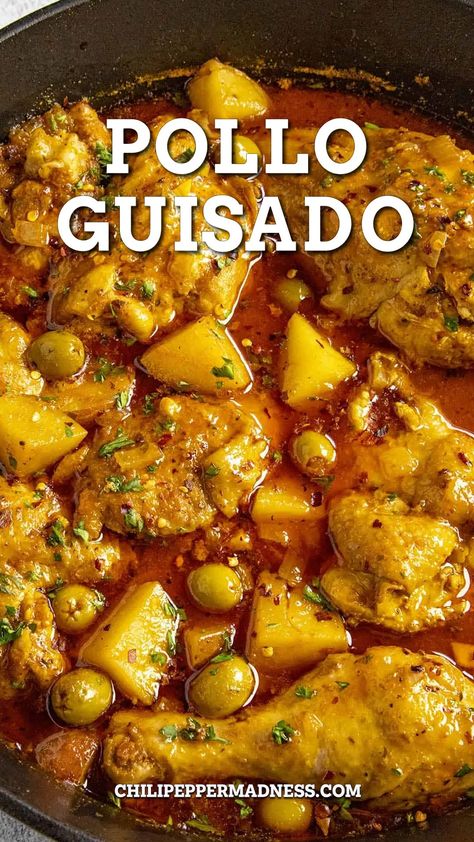 Pollo Guisado looking extremely inviting.