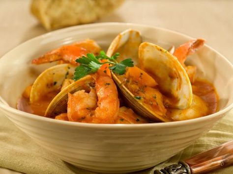 Tuscan Stew, Tuscan Seafood, Seafood Delight, Seafood Stew Recipes, New Orleans Recipes, Stanley Tucci, Seafood Stew, White Wines, Cooking Club