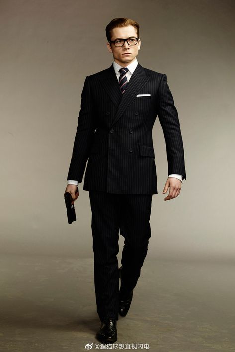 Kingsman Suits, Eggsy Kingsman, Man Dress Design, British Style Men, Cold Fashion, Black Suit Men, Gentleman Aesthetic, Classy Suits, Classy Outfits Men