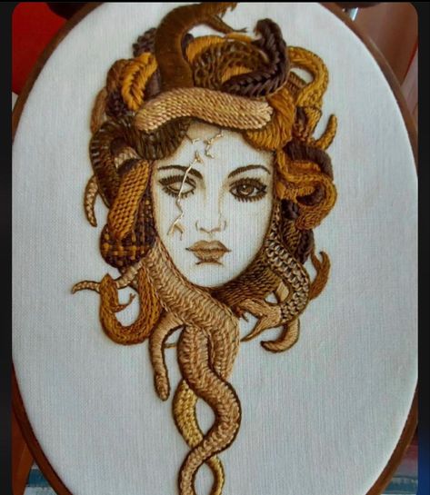 Ancient Greek Embroidery, Greek Mythology Embroidery, Mythology Embroidery, Medusa Embroidery, Embroidery Magic, Embroidery Journal, Ancient Greece Art, Greek Embroidery, Snake Embroidery