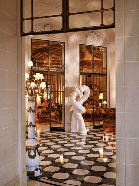 Paris Hotel Lobby, Luxury Paris Hotel, Boutique Hotels Paris, Luxury Hotels Paris, Intercontinental Hotel Paris, Hotel Le Meurice Paris, Hotel Pullman Paris Tour Eiffel, Paris Luxury, Hotel Inspiration