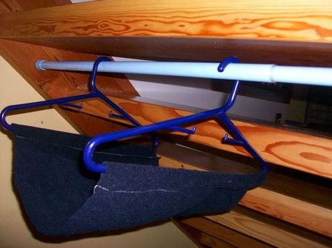 Simple Kitty Cat Hammock Diy Cat Hammock Easy, Katt Grejer, Cats Toys, Diy Hammock, Toys Ideas, Diy Cat Toys, Toys Diy, Ideal Toys, Cat Hammock