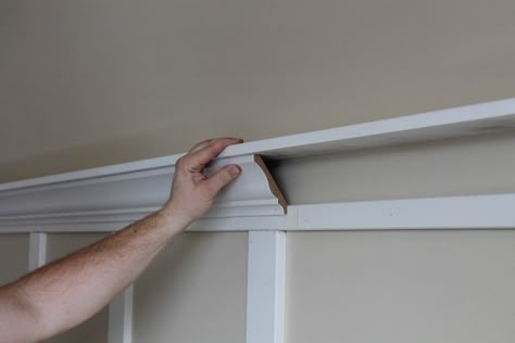 Ceiling Crown Molding, Board And Batten, Crown Molding, Wainscoting, Diy Home Improvement, Home Reno, Home Repair, Moldings And Trim, 인테리어 디자인