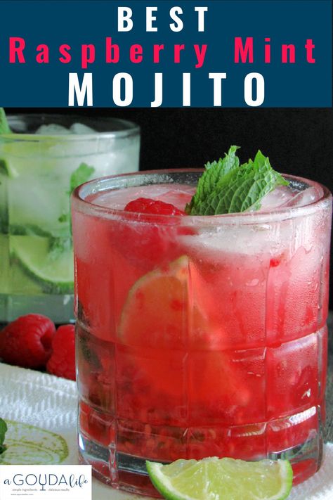 Raspberry Mint Mojito, Mint Leaves Recipe, Raspberry Lemonade Recipe, Best Mojito Recipe, Keto Beverages, Mojito Ingredients, Classic Mojito, Raspberry Mojito, Mint Cocktails