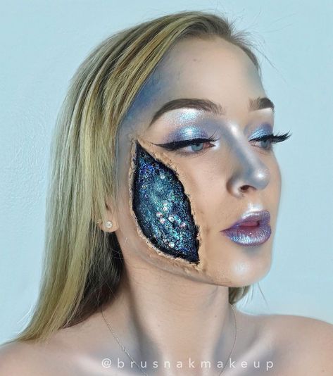 Liquid Latex Makeup, Creative Halloween Makeup, Deer Makeup, Liquid Latex, Crystal Makeup, Media Makeup, Bad Makeup, Halloween Makeup Diy, Extra Skin