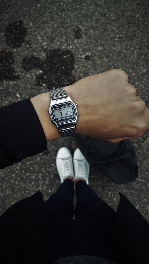 Casio Outfit, Casio Watches, Cluse Watch, Mens Casual Outfits, Casio Watch, Cristiano Ronaldo, Vintage Watches, Ronaldo, Instagram Story