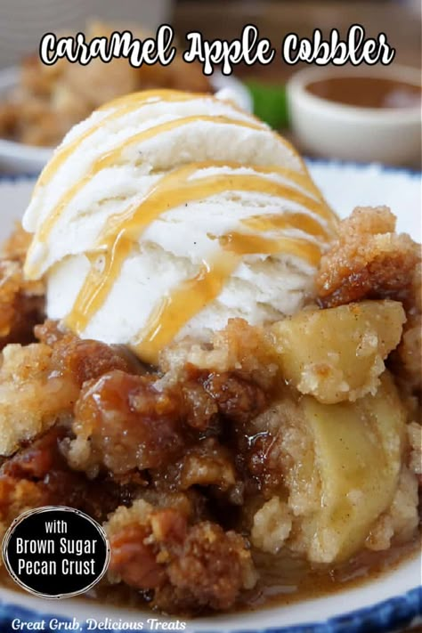 Old Fashioned Apple Crisp, Apple Cobbler Recipe, Caramel Apple Dump Cake, Apple Dump Cake, Apple Crisps, Crisp Recipes, Cobbler Topping, Apple Crisp Recipe, Apple Dump Cakes