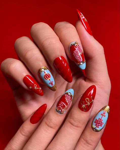 Lunar New Year nails 🧧🏮 —— #nailart #nails #lunarnewyear #chinesenewyear #nailinspo Lunar New Year Nails 2025, Lunar New Year Nails Snake, Nails Chinese New Year, Chinese New Year Nail Design, Chinese Style Nails, Chinese New Year Nail Art, Chinese Nail Art, Chinese New Year Nails, Chinese New Year Nail