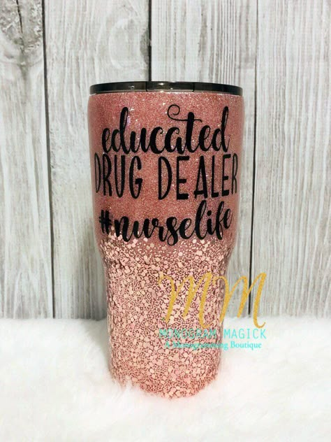 Nurse Glitter Tumbler, Nurse Tumbler Cups Glitter, Nurse Cup Ideas, Nurse Tumbler Ideas, Nurse Cups, Rose Gold Glitter Tumbler, Nurse Tumblers, Gold Glitter Tumbler, Glitter Tumbler Ideas