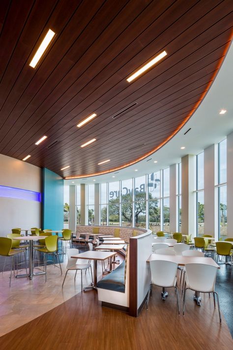 BayCare Health Systems Corporate Campus / Gresham, Smith and Partners Yale Cafeteria, Cafeteria Kitchen, Canteen Design, Bar Pictures, Food Court Design, Cafeteria Design, Dining Design, Lunch Room, Healthcare Design