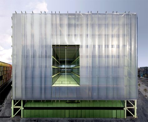 Bubble Building, Construction Images, World Architecture Festival, St Maria, Retro Interior Design, Glass Curtain Wall, Glass Curtain, Internal Courtyard, Green Architecture