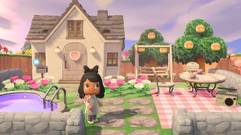 Motif Acnl, Kitchen Christmas Gifts, Qr Codes Animal Crossing, Front Yard Design, Animal Crossing Villagers, Wet Felting Projects, Island Decor, New Animal Crossing, Animal Crossing Game