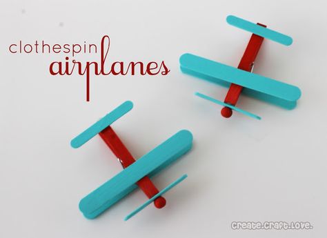 DIY Plane Party Favors from SomewhatSimple.com #partyfavors #diy Airplane Party Favors, Airplane Crafts, Colorful Alphabet, Airplane Baby Shower, Planes Party, Airplane Theme, Airplane Birthday Party, Airplane Baby, Airplane Party