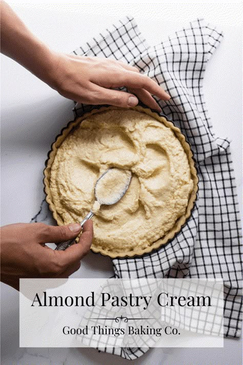 Pastry Cream Flavors, Almond Cream Recipe, Almond Pie, Almond Desserts, Fresh Fruit Tart, Pastry Cream Recipe, Mat Inspiration, Almond Pastry, German Cookies