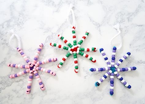 Easy Snowflake Ornament Craft | Woo! Jr. Kids Activities : Children's Publishing Pony Bead Christmas Ornaments, Things To Make With Pony Beads, Pony Bead Ornaments, Ornament Crafts For Kids, Preschool Christmas Ornaments, Kids Crafts Ornaments, Balanced Math, New Christmas Ornaments, Easy Snowflake