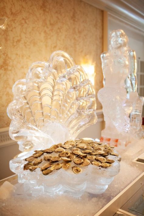 HERE’S WHY YOU NEED TO HAVE A WEDDING ICE SCULPTURE Luxury Wedding Food, Oyster Display, Shrimp Display, Wedding Ice Sculpture, Oyster Party, Ice Sculpture Wedding, Large Wedding Venues, Boston Wedding Venues, Ice Carving