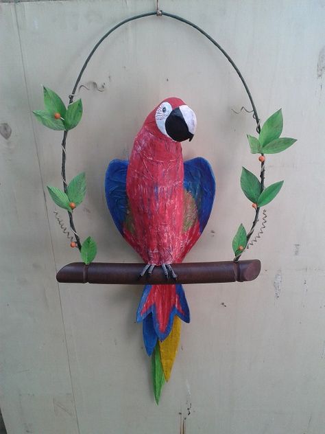 Paper Mache Parrot, Hacienda Decor, Study Templates, Legal Research, Art Competition Ideas, Admission Essay, Case Study Template, Art Studio Room, Paper Case