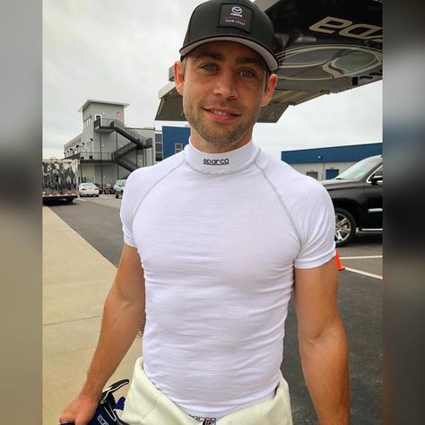 How cool!!!😘👍💙💙 You look just fine Cody! 😍🙌🙌🔥🔥🏎💨💨 Caleb Walker, Cody Walker, Walker Brothers, Paul Walker Pictures, Paul Walker, Loving Memory, Dream Boy, Actors & Actresses, White Undershirt