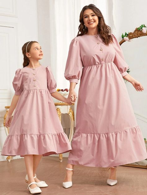 Causal Frocks, Dress Design Pakistani, Beautiful Frocks, Mom Daughter Outfits, Daughter Dress, African Attire Dresses, Unicorn Fashion, Frock And Frill, Dresses For Pregnant Women