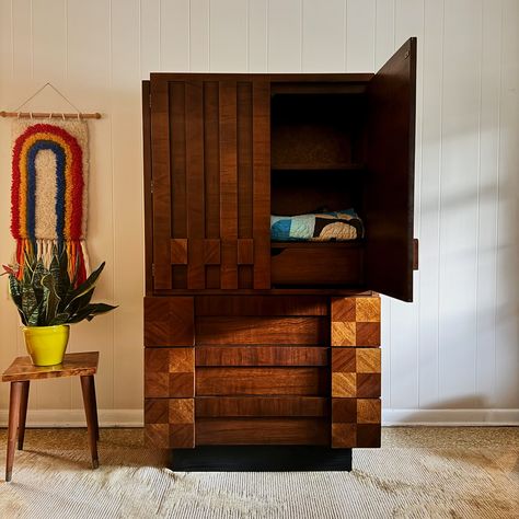 How many vintage quilts can we fit in this gorgeous dresser? 🧐 Drop your guesses below! 👇 The winner will win a $10 gift card to Starbucks ☕️ #vintagevibes #hiddentreasures #cozycorner #shopthelook #atlanta Vintage Armoire, Decoration Inspiration, Cozy Corner, Vintage Quilts, Hidden Treasures, The Winner, Vintage Vibes, Fit In, Armoire