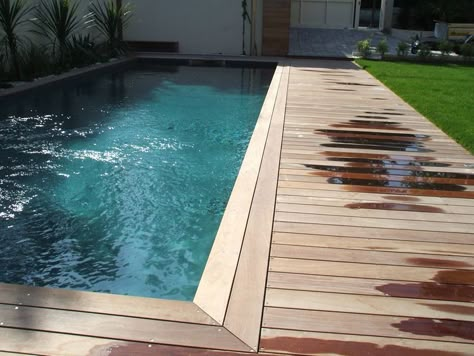 #shop 👆#pool #floor #wood Wooden Pool Deck, Decks Around Pools, Backyard Pool Design, Moderne Pools, Wooden Pool, Deck Piscina, Swimming Pool Landscaping, Pool Remodel, Pool Landscape Design