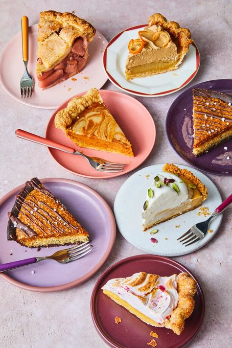 The Best Thanksgiving Pie Recipes - The New York Times Pie Photoshoot, Pie Photography, Yummy Pies, Thanksgiving Pie Recipes, Pie Crust Dough, Thanksgiving Pie, Pudding Pies, Menu Recipes, Thanksgiving Pies