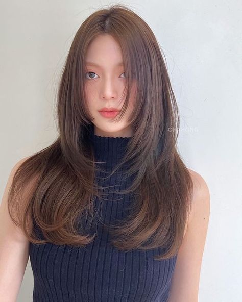 Hug Hairstyle, Hug Haircut Long Hair, Hug Cut Hairstyle, Hug Haircut, Chahong Hair, Layers Haircut For Long Hair, Layer Haircut For Medium Hair, Layer Cut For Long Hair, Long Layer Haircut For Long Hair