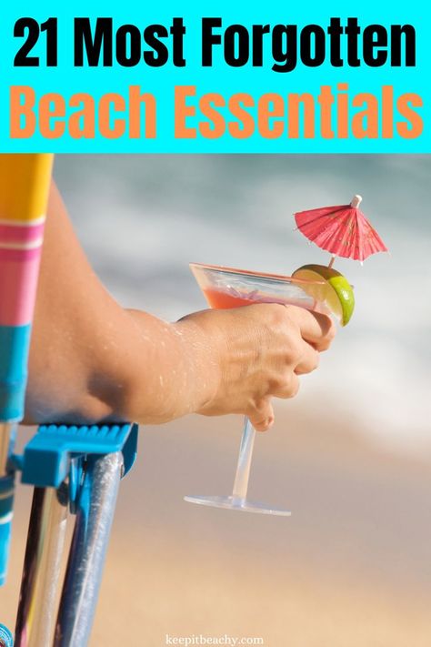 beach essentials for girls Beach Must Haves For Women, Beach Bag Essentials Packing Lists, Beach Essentials For Women, Beach Travel Essentials, Beach Vacation Tips, Things To Pack, Best Beach Bag, Beach Bag Essentials, Travel Size Toiletries