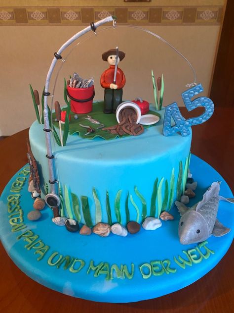 Angler Torte Angler Torte, Chocolate Celebration Cake, Chocolate Paste, 65 Birthday Cake, Painted Trees, Milk Chocolate Ganache, Happy 13th Birthday, Celebration Cake, 65th Birthday