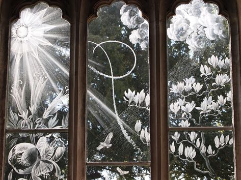 Graphic Aesthetic, St Nicholas Church, Dark Princess, Round Window, Tea Rooms, Glass Engraving, Floral Studio, St Nicholas, English Style