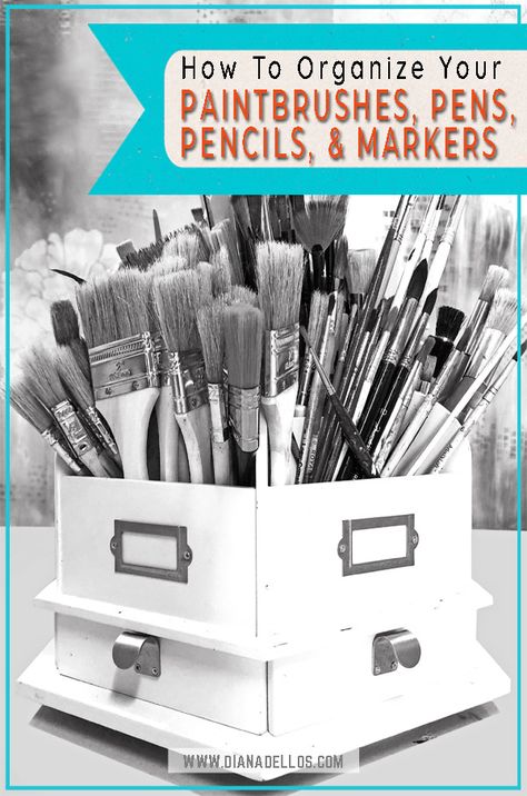 Paint Brush Organizer, Organizing Pens And Markers, Paintbrush Storage, Organizing Art Supplies, Writing Utensils Organization, Organize Art Supplies, Organizations Ideas, Art Studio Storage, Pens And Markers