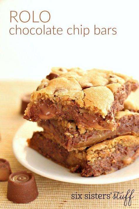 Rolo Chocolate Chip Bars – Six Sisters' Stuff- I halved the recipe and reduced the temperature to 325...baked about 25-27 minutes. I also used leftover Easter candy. Rolo Cake, Desserts Bars, Rolo Chocolate, Cake Mix Bars, Raspberry Bars, Chocolate Chip Bars, Six Sisters Stuff, Chocolate Chip Cookie Bars, Caramel Cheesecake