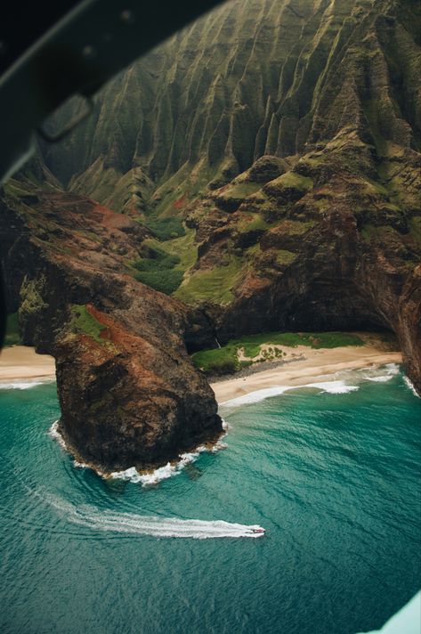 Napali Coast in Kauai, Hawaii Photo taken by @LaurenPyrockPhotography on IG! Hawaii Helicopter, Napali Coast, Helicopter Ride, 2d Design, Kauai Hawaii, Kauai, Helicopter, Hawaii, Water