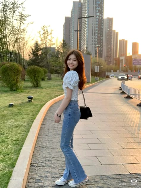 Cute Outfits Korean Casual, Casual Party Outfit Night, Cute Outfits College, Outfit Korean Style, Outfit Korean, Casual College Outfits, Casual Outfit Inspiration, Korean Casual Outfits, Black Dress Outfits