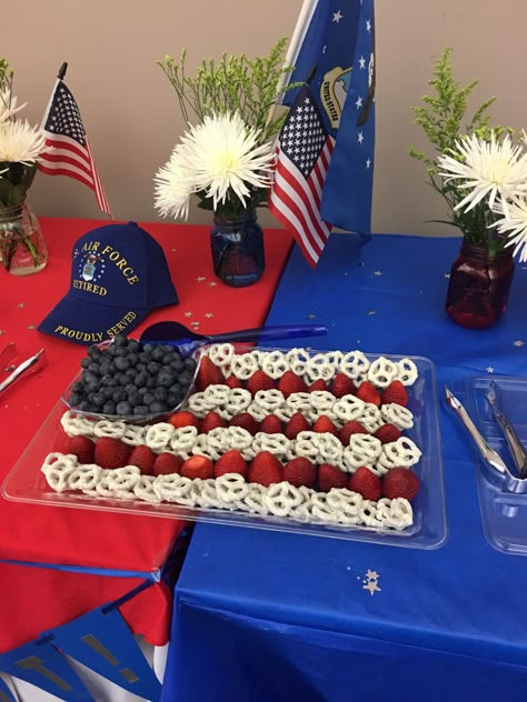 Navy Party Themes, Usmc Retirement, Deployment Party, Navy Retirement, Retirement Party Ideas, Military Retirement Parties, Army Retirement, Military Party, Navy Party