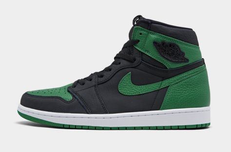 Air Jordan 1 Retro High OG Pine Green Gym Red Releasing Soon Who's Ready? 🔥 🔥 🔥 https://t.co/NwRQwWsn2p Jordan 1 Pine Green, Outfits With Air Force Ones, Outfits With Jordan 1s Fashion Styles, Green Gym, Original Air Jordans, Green Jordans, Jordan Retro 1, Nike Air Jordan Retro, Air Jordan 1 Retro High Og