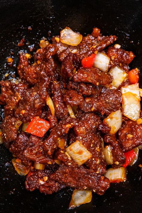 Beef Beijing, Beef With Oyster Sauce, Beijing Beef, Vegan Stir Fry, Seonkyoung Longest, Crispy Beef, Fried Beef, Easy Chinese Recipes, Panda Express