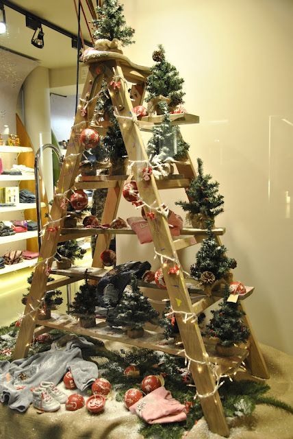 ~ Ladder Christmas Tree Ideas, Christmas Tree Ladder, Tree Ladder, Ladder Tree, Christmas Ladder, Ladder Christmas Tree, Christmas Village Ideas, Christmas Tree Village, Diy Christmas Village