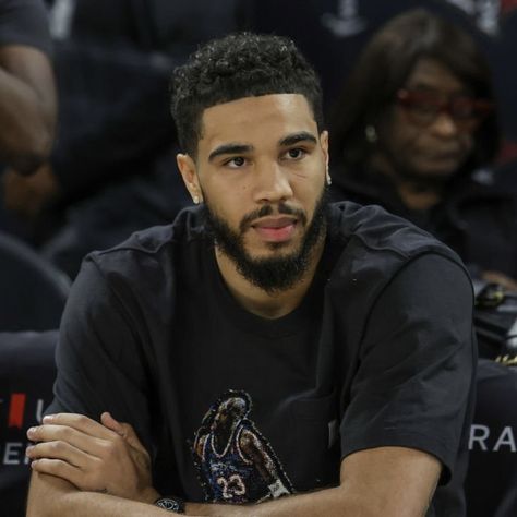 Jayson Tatum Photoshoot, Fine Nba Players, Fine Basketball Players, Hot Basketball Players, Jayson Tatum Aesthetic, Basketball Boyfriend, Jason Tatum, Dynasty Tv Show, I Love Basketball