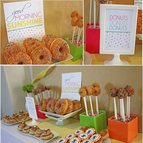 Breakfast in PJs themed bday party "desert" bar - great idea for a birthday party !     i'll have bagels, cornflakes, donuts, cream cheese, cheeses, fruits, some sweet desserts maybe, coffee, juice, tea..even cute for sleepover breakfasts! Breakfast Display, Party Breakfast, Birthday Breakfast Party, Breakfast Birthday, Pancake Party, Kids Sleepover, Simple Desserts, Sunshine Party, Special Breakfast