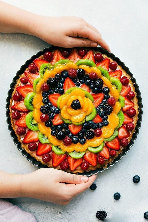 "Fruit Pizza" Cheesecake Tart | Chelsea's Messy Apron Fruit Tart Recipe Easy, Kristy Wicks, Fruit Pizzas, Fruit Pizza Designs, Cheesecake Tart, Dough Cookie, Pizza Sugar Cookie, Fresh Fruit Tart, Fruit Pizza Sugar Cookie