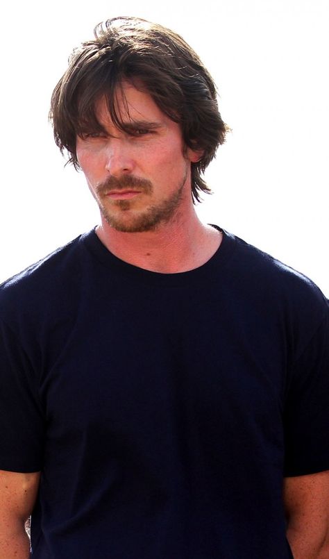 Christian Bale...love the messy look Hottest Man Alive, Chris Bale, Create Business, Christian Bale, Cillian Murphy, Hollywood Actor, Design Concepts, Long Hair Styles Men, Letterhead