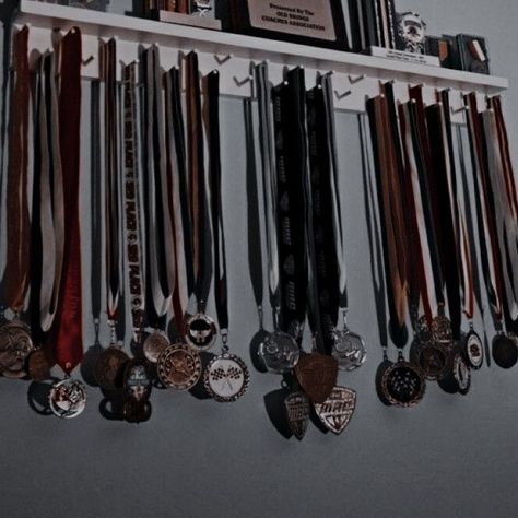 Gymnastics Wallpaper, Gymnastics Medals, Swimming Medals, Gymnastics Pictures, Sports Romance, Sports Aesthetic, Artistic Gymnastics, Netball, Six Feet Under