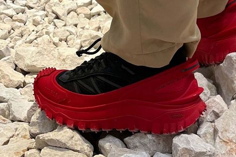 First Look at the Moncler Trailgrip GTX | HYPEBEAST Avant Garde Outfit, Gore Tex Fabric, Hiking Sneakers, Jayson Tatum, Elastic Laces, Puma Platform Sneakers, Gore Tex, Italian Fashion, Cow Leather