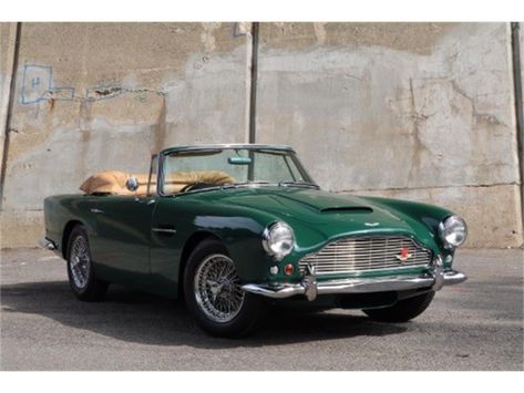 1962 Aston Martin DB4 (CC-1310374) for sale in Astoria, New York Aston Martin Convertible, Classic Aston Martin, Aston Martin Models, Aston Martin Db6, Aston Martin Db4, Aston Martin Cars, Aston Martin V8, Aston Martin Lagonda, Old Vintage Cars